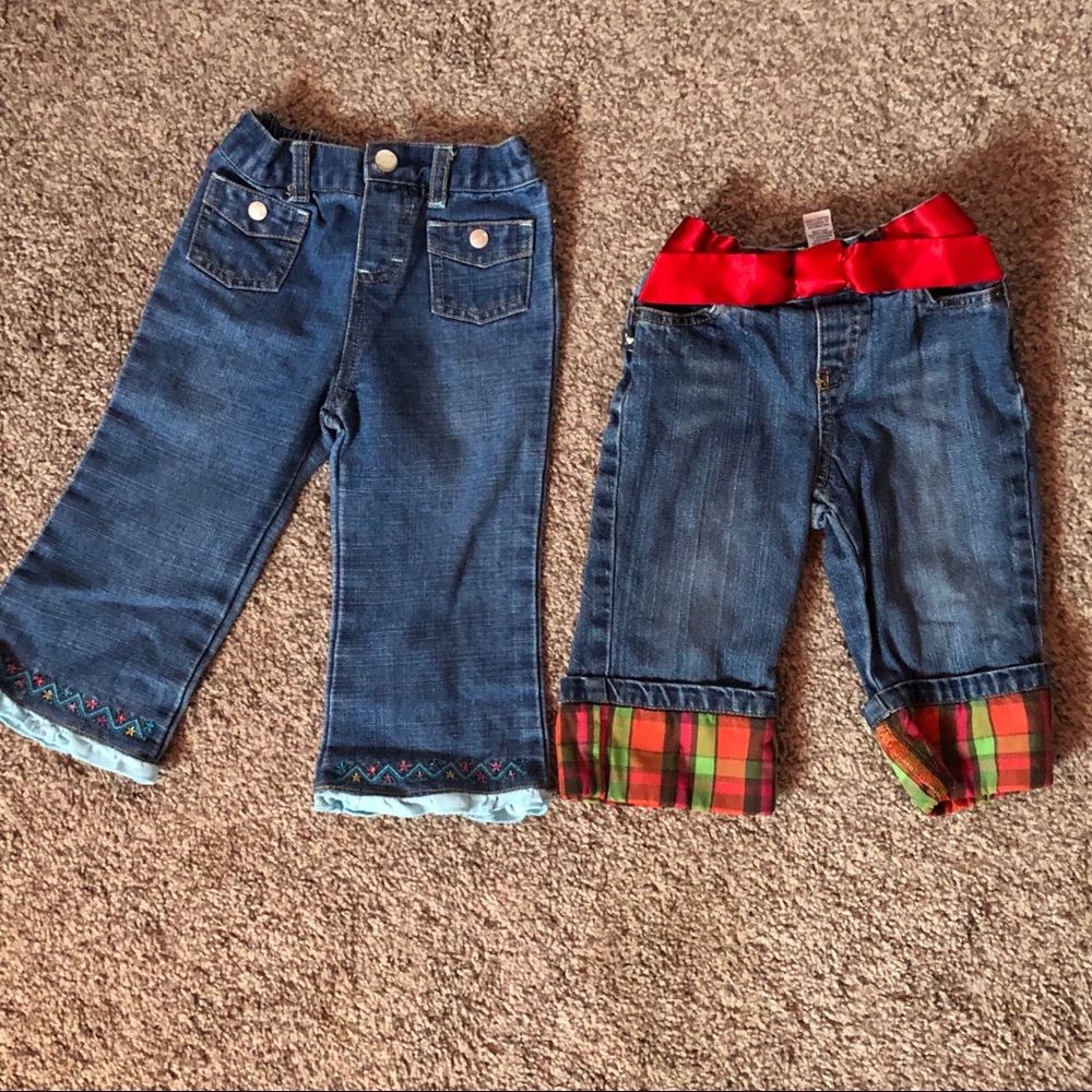 Set of 2 Bongo jeans size 18 M/ Gap capris size 18/24M